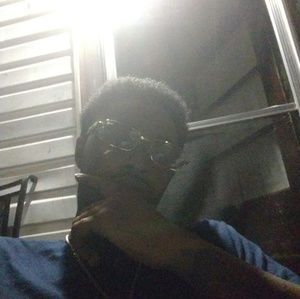 Meet your Posher, Marcus